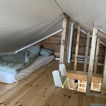 Sjarmerende Ved Vannet *