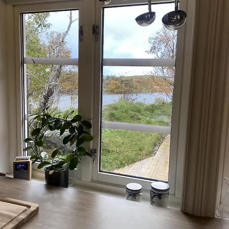 Casa de Férias Sjarmerende Ved Vannet