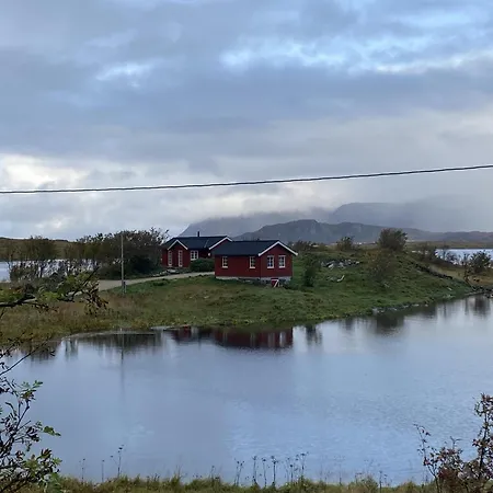 Sjarmerende Ved Vannet Casa de Férias *