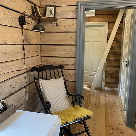 Sjarmerende Ved Vannet * Evjen (Bodo)
